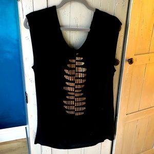 Black sleeveless top